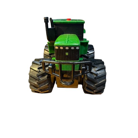 John Deere Monster Toy Treads Tractor Toy With Oversized Tires For Kids. Truck - Picture 4 of 14